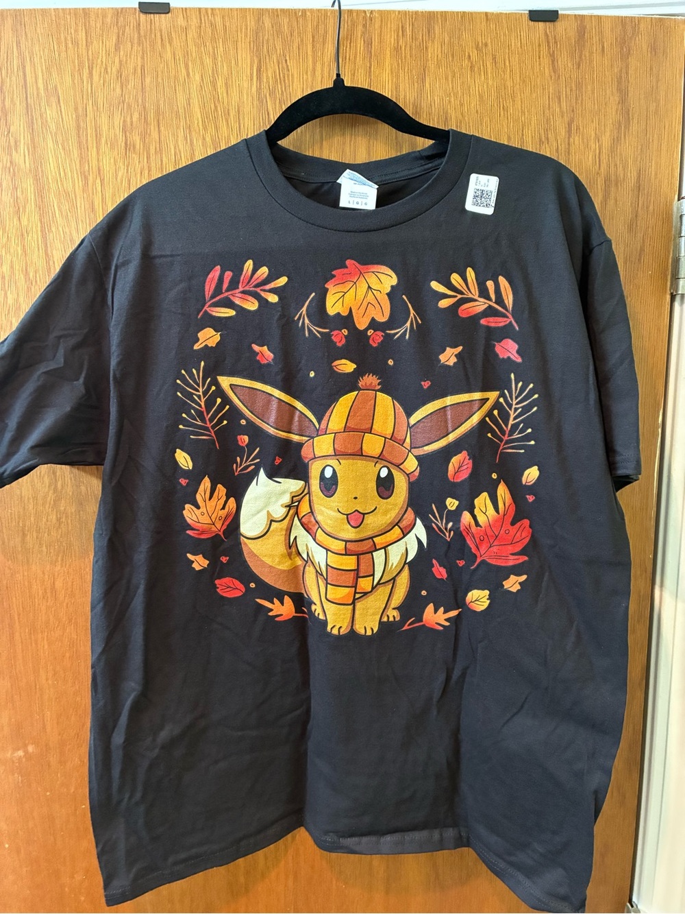 Pokémon Eevee Fall Autumn Graphic T-Shirt Men’s Large